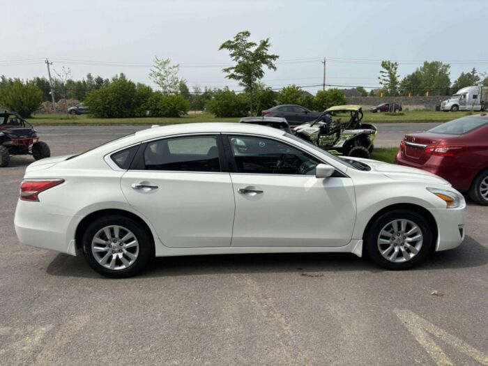 Nissan Altima 2,5 – Image 3