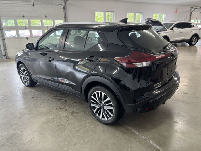 Nissan Kicks SV – Image 4