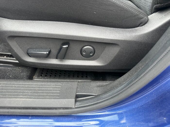 Nissan Rogue SV – Image 9