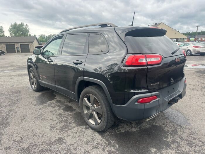 Jeep Cherokee 75TH ANNIVERSARY – Image 4