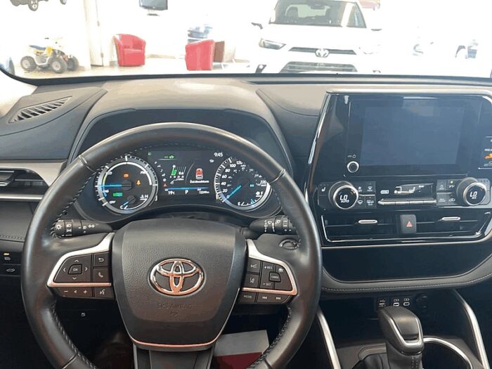 Toyota Highlander LE TI – Image 10
