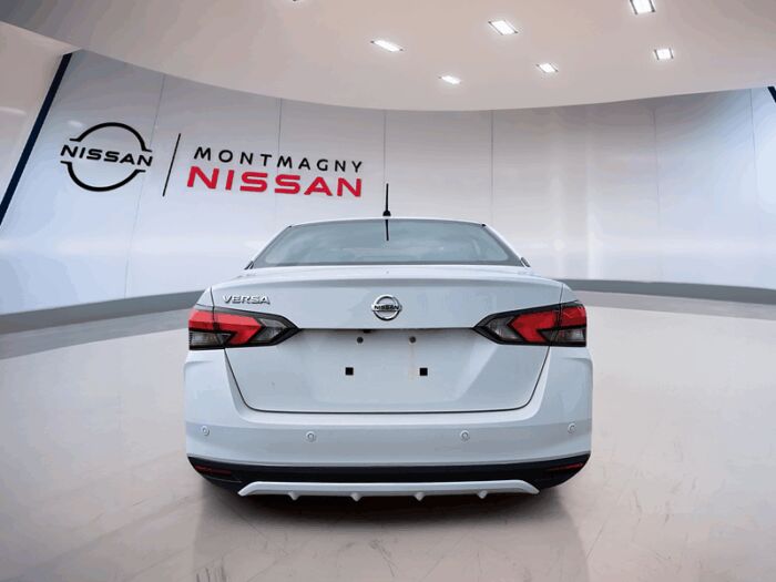 Nissan Versa S CVT – Image 5