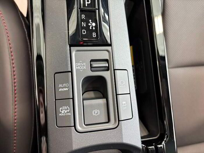 Toyota Prius Plug-In XSE - VÉHICULE NEUF - – Image 13