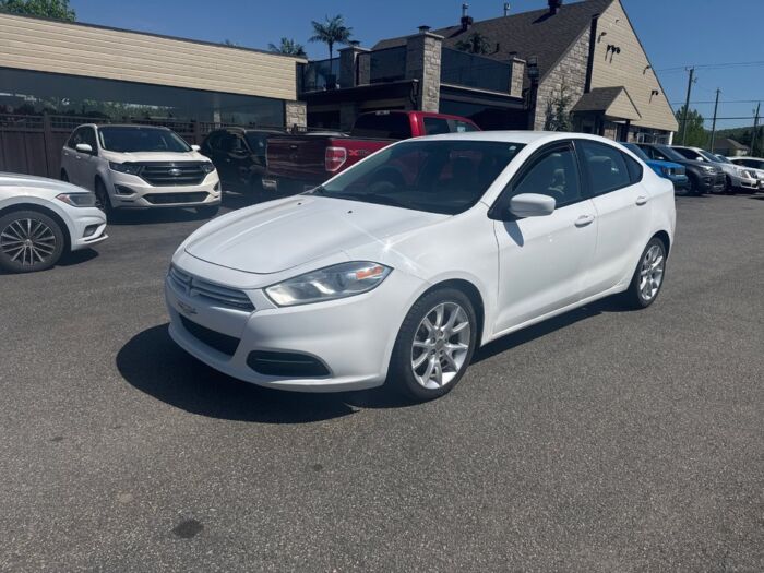 Dodge Dart SXT - Image 9