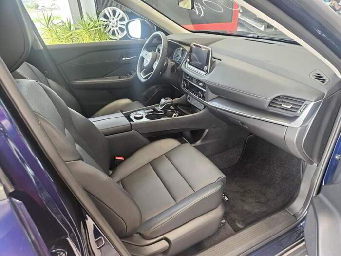 Nissan Rogue SV EN PRIVILEGE, CUIR, TOIT PANO, --DEMO-- – Image 8