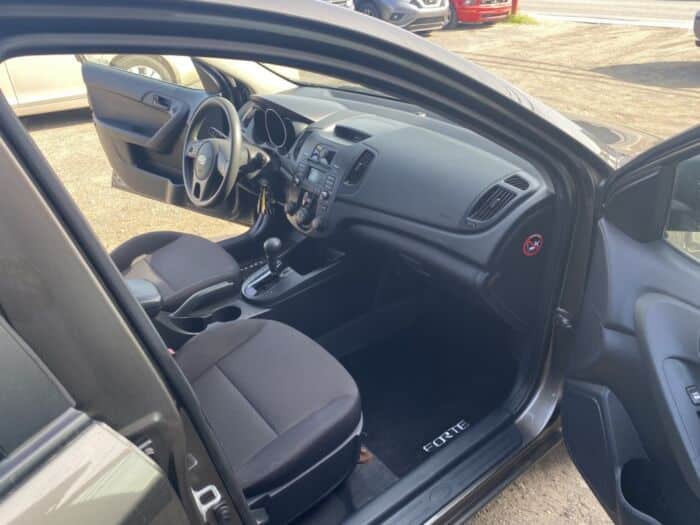 KIA Forte LX – Image 8