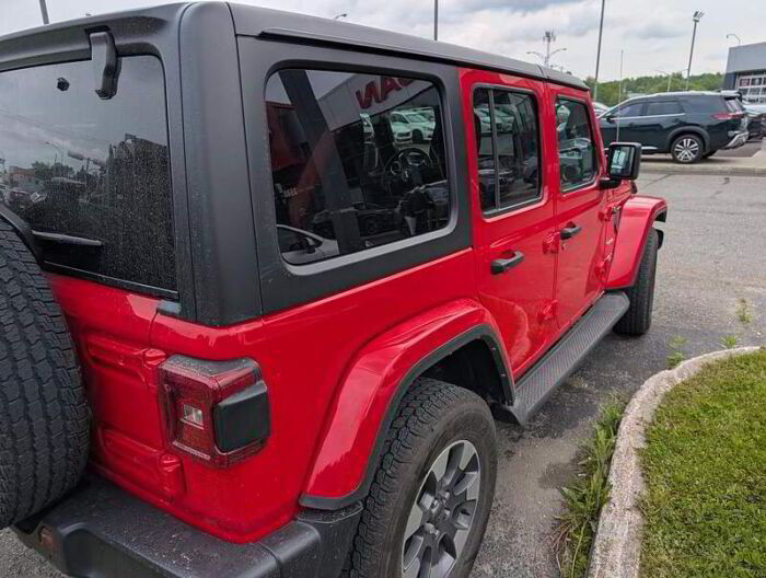 Jeep Wrangler Unlimited Sahara 4x4 BLUETOOTH BAS KILOMÉTRAGE – Image 12