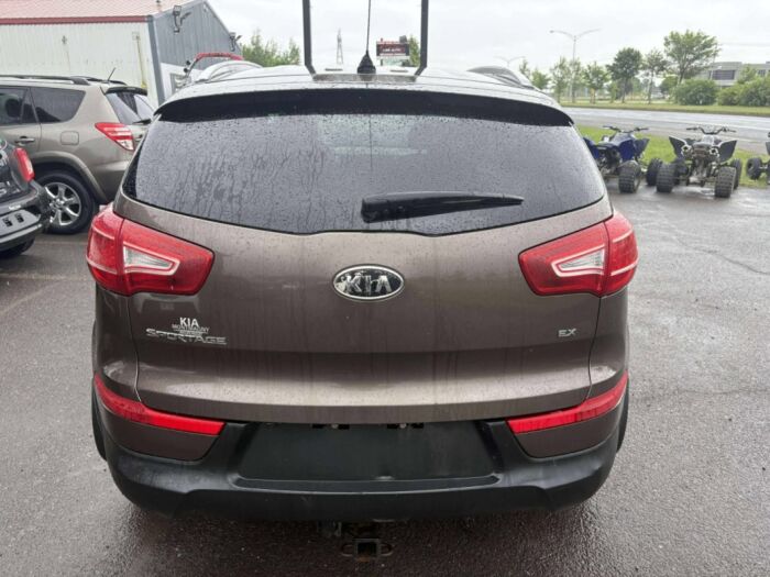 KIA Sportage EX – Image 6