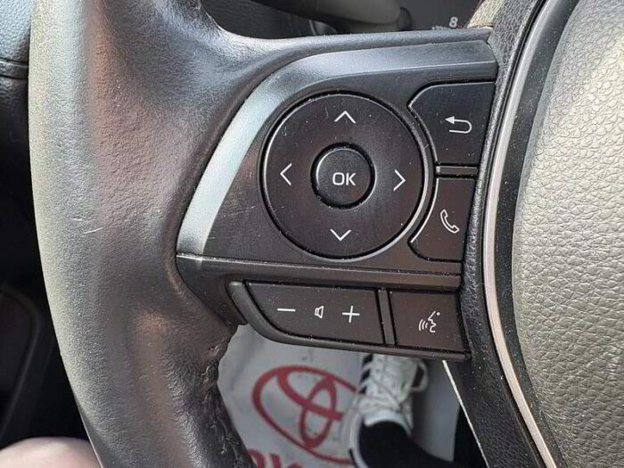 Toyota Corolla Cross LE AWD – Image 12