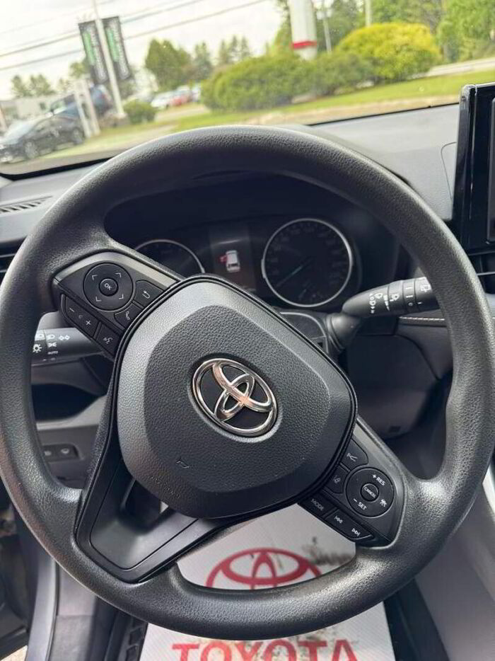 Toyota RAV4 Hybrid LE AWD -ENTRETENUE AU CONCESSIONNAIRE - – Image 9