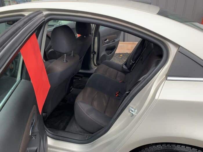 Chevrolet Cruze 1LT – Image 9