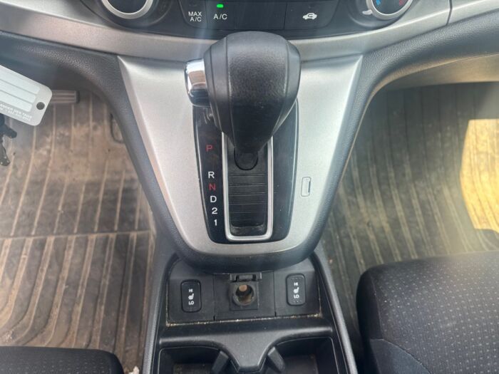 Honda CR-V LX – Image 15