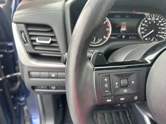 Nissan Rogue SV – Image 11