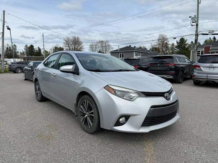 Toyota Corolla LE berline 4 portes CVT – Image 8