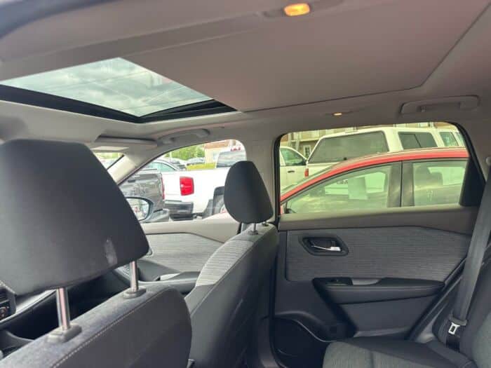 Nissan Rogue SV – Image 17