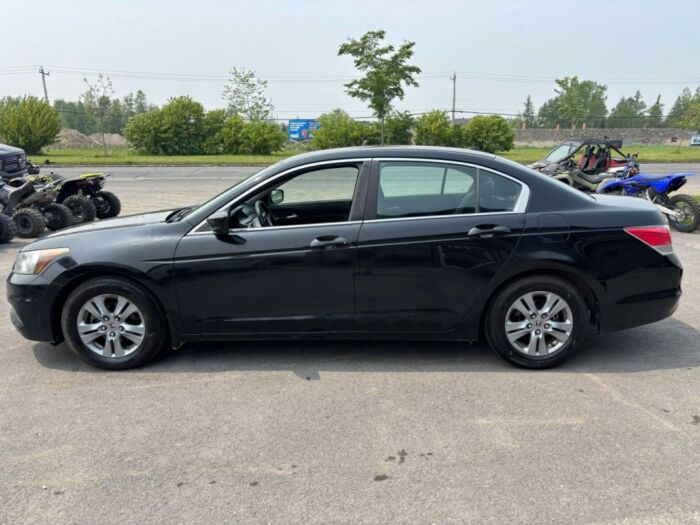 Honda Accord SE – Image 7