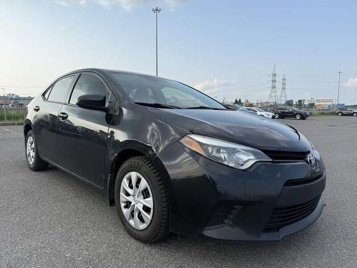 Toyota Corolla Berline 4 portes, boîte manuelle, CE – Image 8