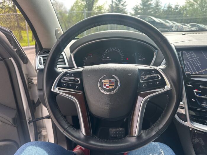 Cadillac SRX PERFORMANCE – Image 11