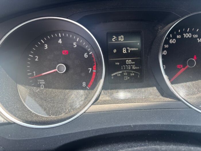 Volkswagen Jetta Sedan COMFORTLINE – Image 11