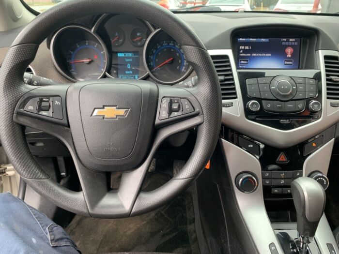 Chevrolet Cruze 1LT – Image 16