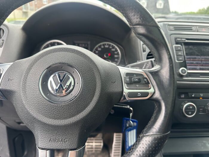 Volkswagen Tiguan HIGHLINE - Image 12