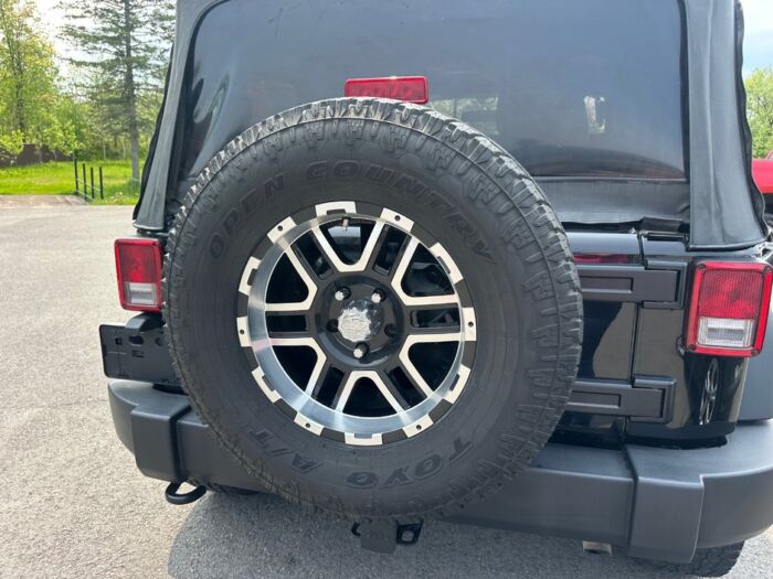 Jeep Wrangler Sport – Image 4