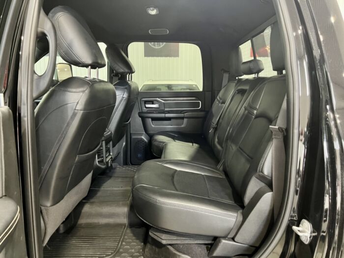 Ram 3500 Big Horn – Image 8