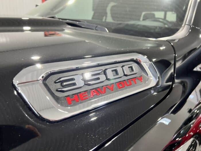 Ram 3500 Big Horn – Image 21