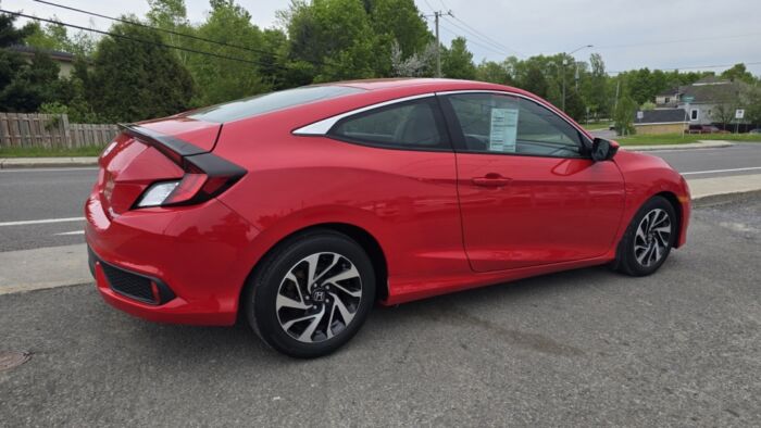 Honda Civic Coupe LX – Image 5