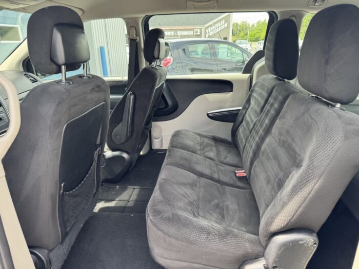 Dodge Grand Caravan Ensemble Valeur Plus – Image 11