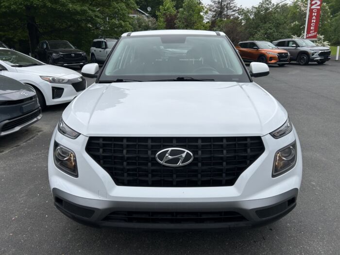 Hyundai Venue Essential – Image 4
