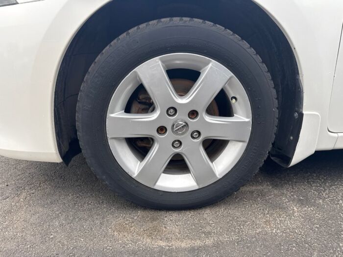 Nissan Sentra S – Image 10