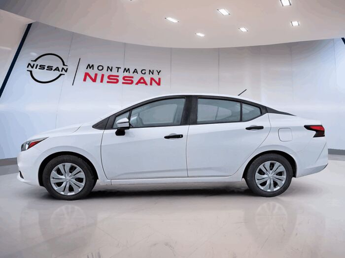 Nissan Versa S CVT – Image 3