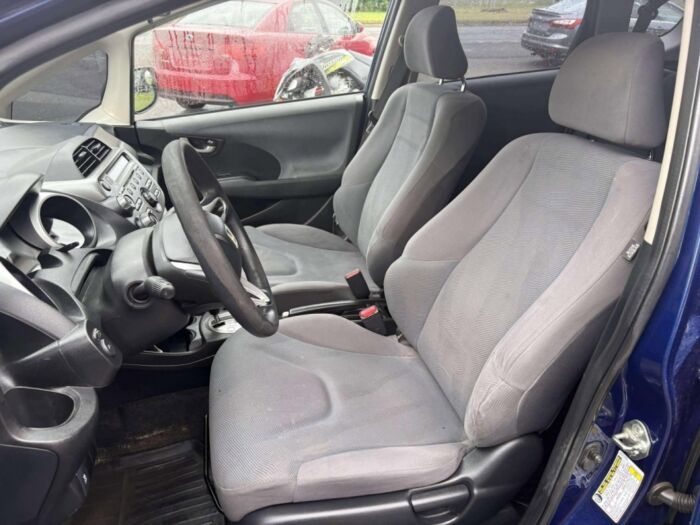 Honda Fit DX-A – Image 10
