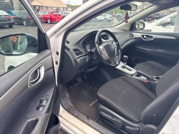 Nissan Sentra S – Image 13