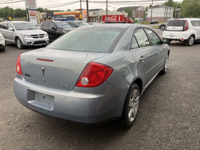 Pontiac G6 SE – Image 6