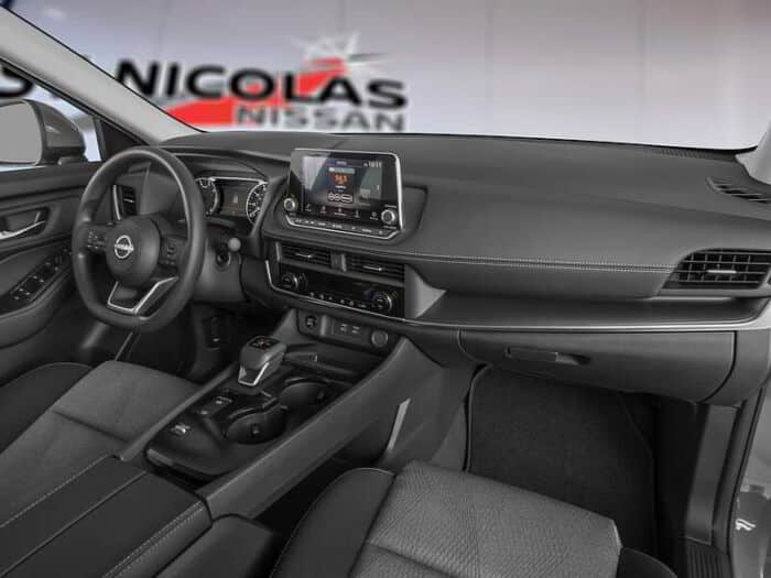 Nissan Rogue Sv Toit Ouvrant – Image 12