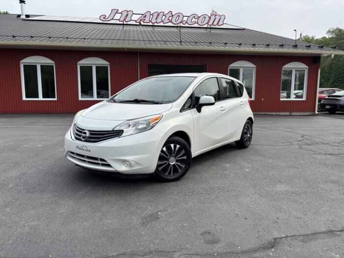 Nissan Versa - – Image 3