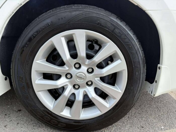 Nissan Altima 2,5 – Image 9
