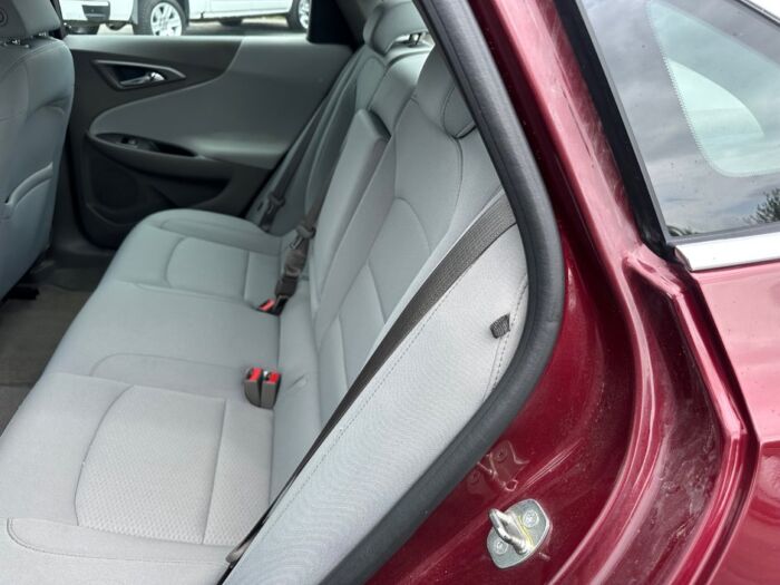 Chevrolet Malibu LT – Image 6