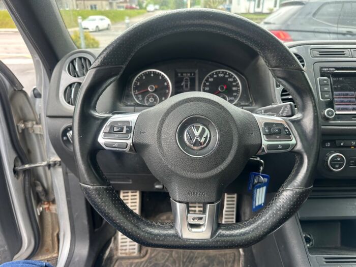 Volkswagen Tiguan HIGHLINE - Image 10