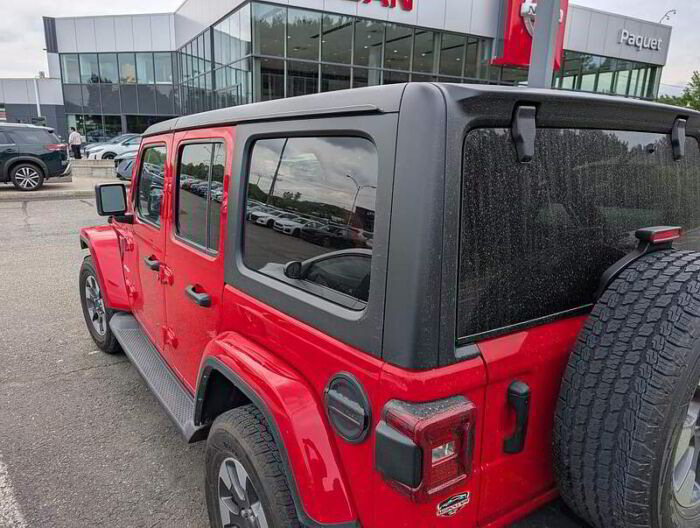 Jeep Wrangler Unlimited Sahara 4x4 BLUETOOTH BAS KILOMÉTRAGE – Image 14