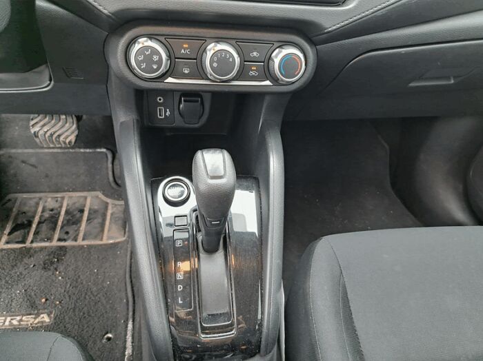 Nissan Versa S CVT – Image 13