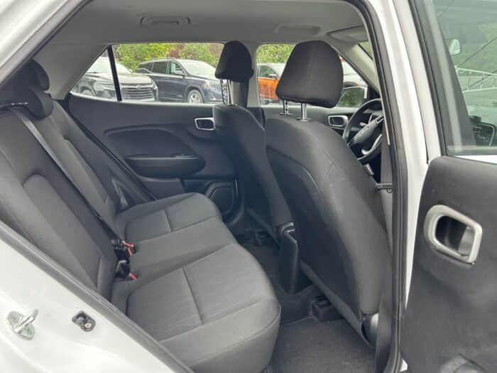 Hyundai Venue Essential – Image 7