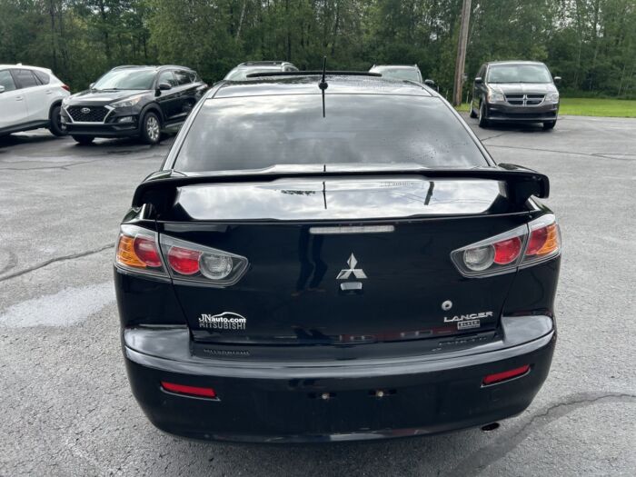 Mitsubishi Lancer - – Image 6
