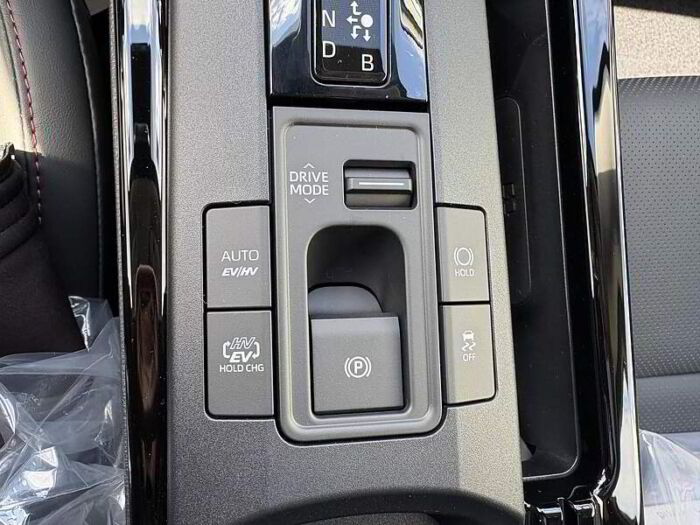 Toyota Prius Plug-In XSE - VÉHICULE NEUF - – Image 17