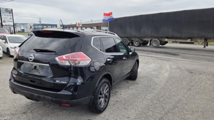 Nissan Rogue S - Image 5