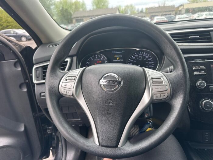 Nissan Rogue S – Image 11