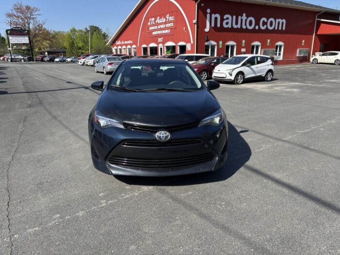 Toyota Corolla LE – Image 5