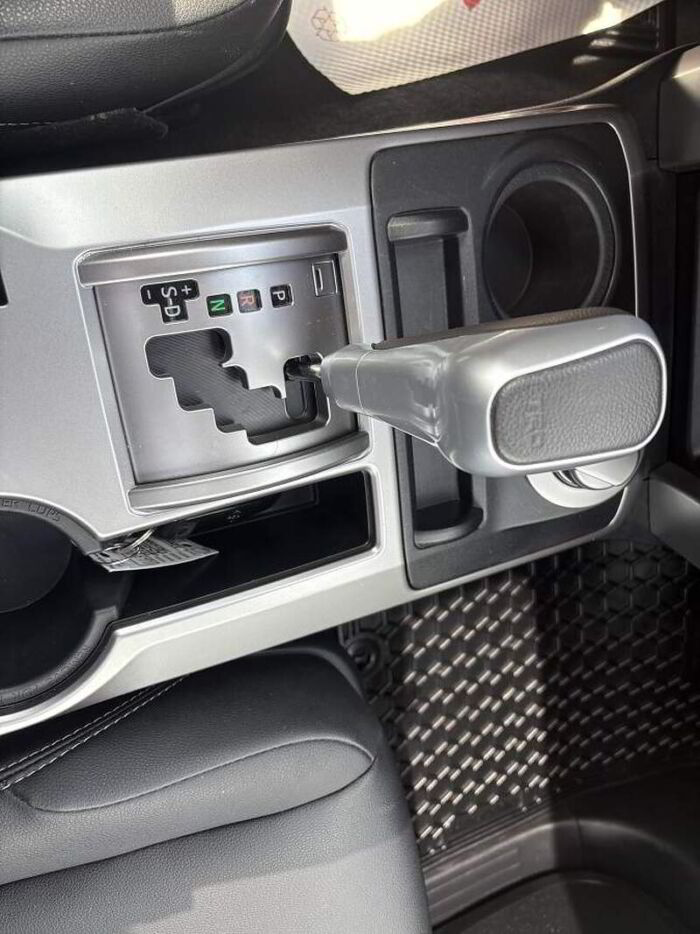 Toyota 4Runner N/A – Image 13
